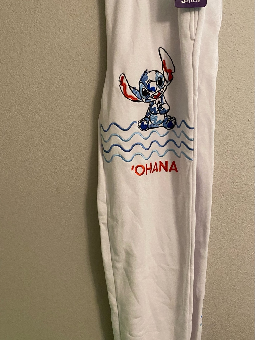 Disney White Lounge Pants with Blue & Red Stitch Graphic - multiple sizes - Picture 6 of 6